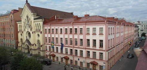 Stockholm School of Economics, Russia